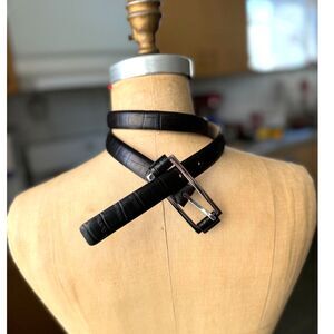 Banana Republic Black Leather Croc Embossed Thin Belt Silver Hardware Size M